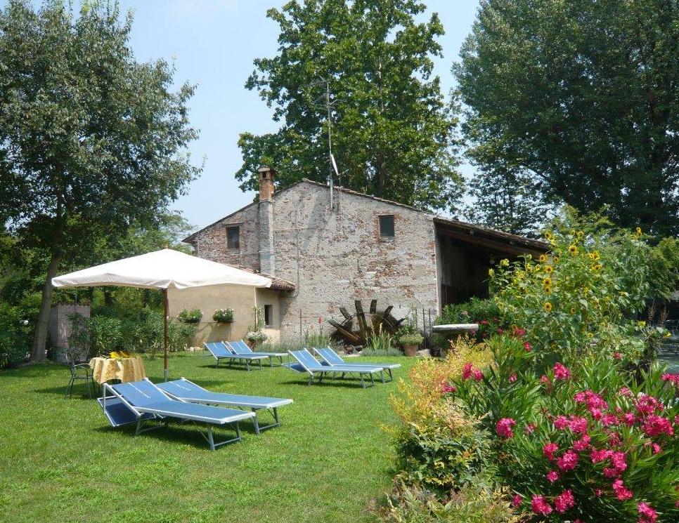 Agriturismo Villa Dei Mulini Volta Mantovana Exterior photo